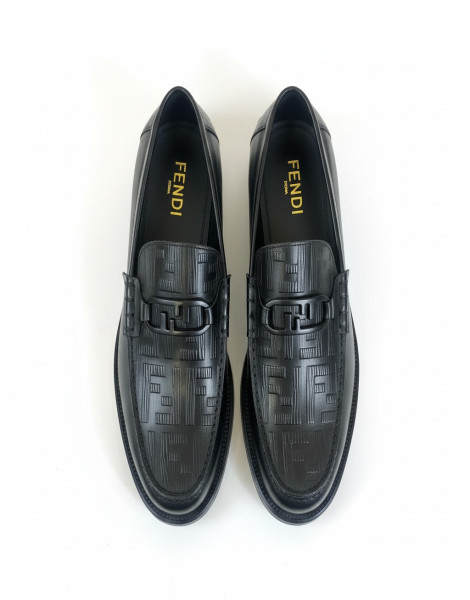Fendi O’Lock FF Embossed Vamp Loafers – Premium Italian Leather Designer Shoes