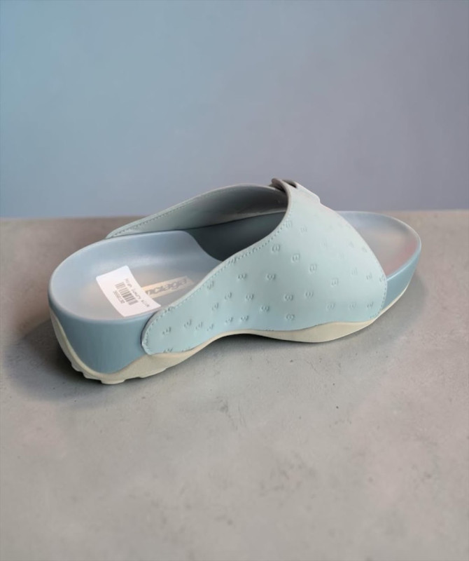 balenciaga-monday-ultra-luxury-bb-monogram-mens-slides-black-grey-designer-slip-ons